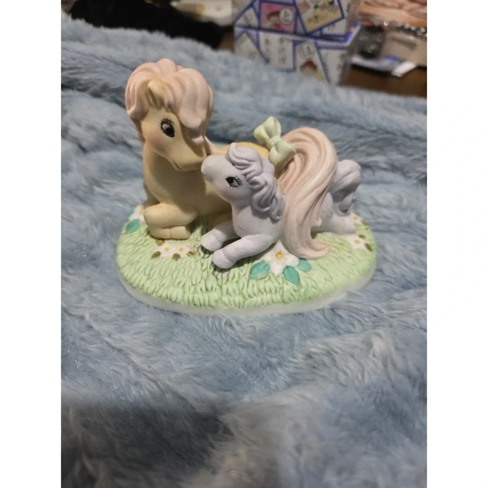 My‎ Little Pony AN AFFECTIONATE MOMENT Porcelain Figurine Hasbro-Bradley G1